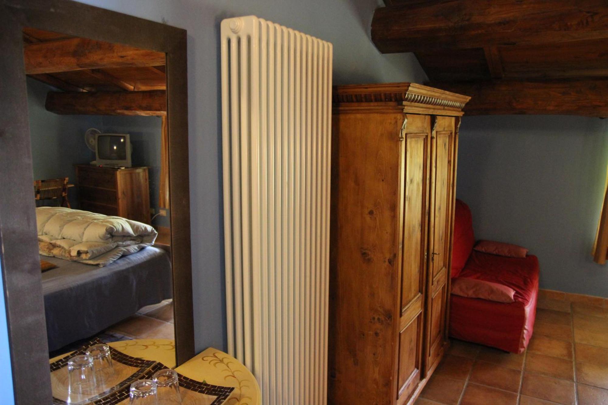Agriturismo Capriccio Di Giove Cansano Rom bilde